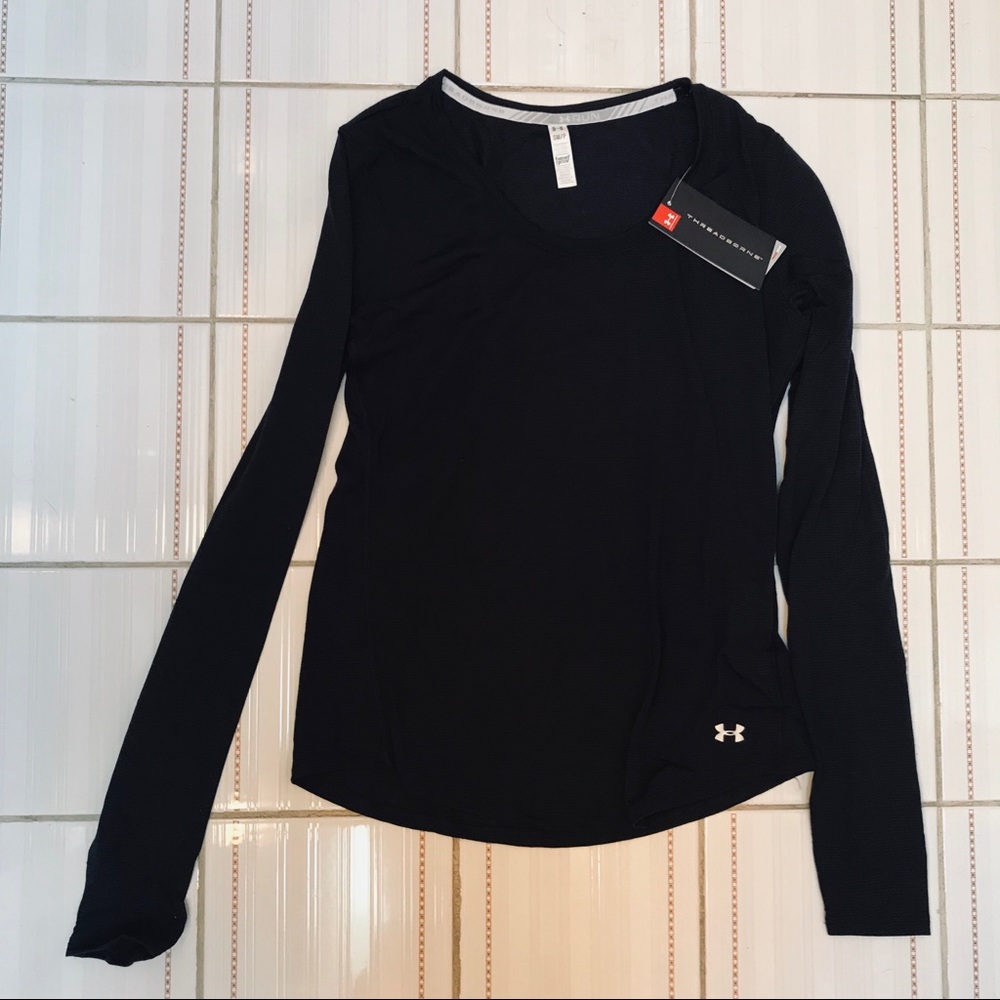 Under Armour black NWT Sm work out top